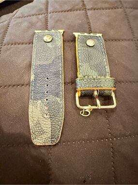 Authentic  Coach Green Camo Watch Band